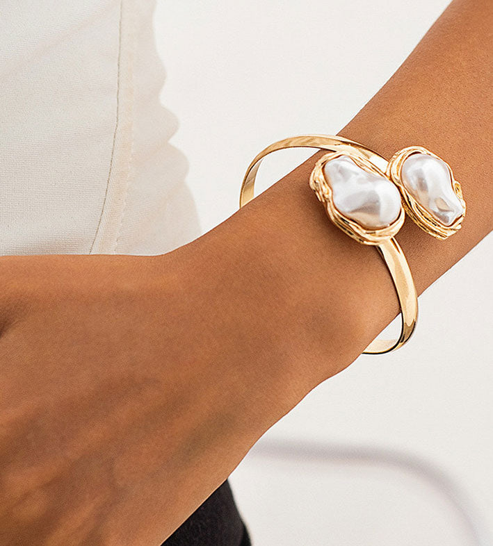Baroque Pearl Bracelet for Women
